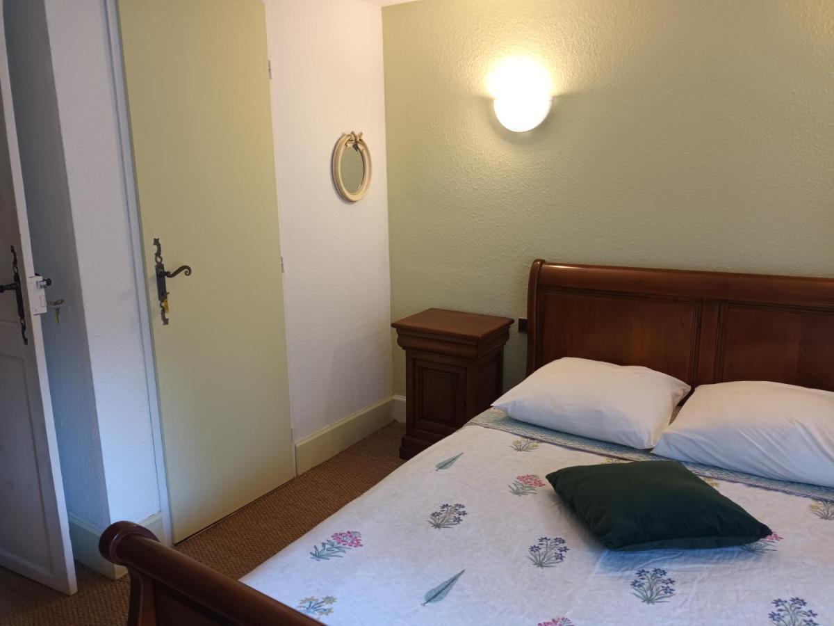 Bed and Breakfast Le Jardin Secret Saint-Antonin Exteriér fotografie